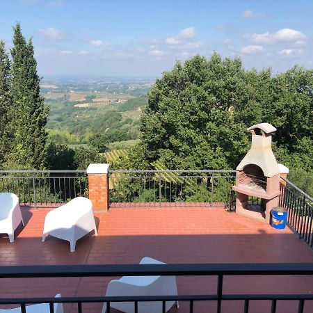 Appartamento Con Vista Sulle Colline Toscane Монтеспертоли Экстерьер фото