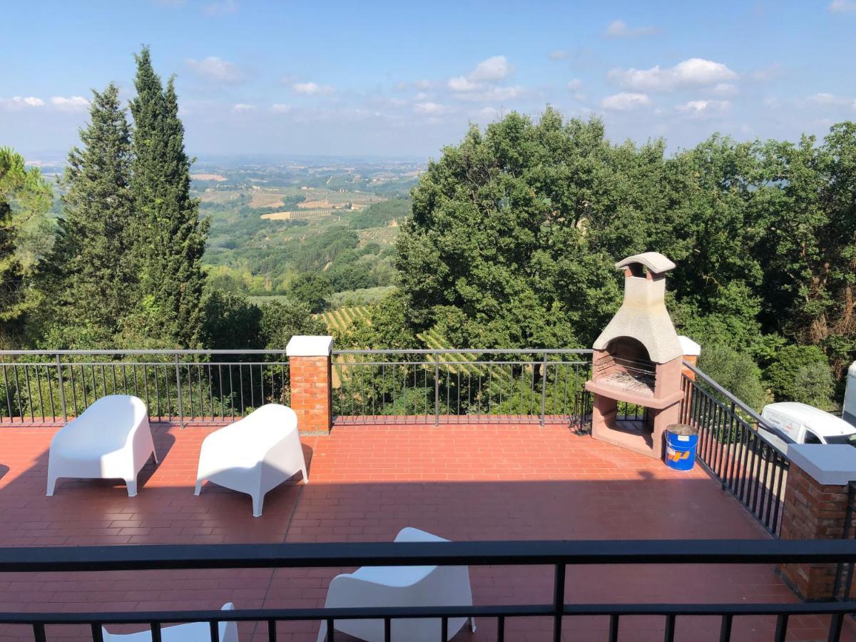 Appartamento Con Vista Sulle Colline Toscane Монтеспертоли Экстерьер фото